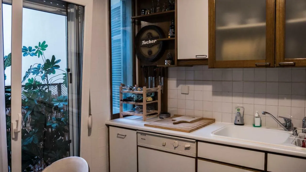 Apartment In The Heart Of Thessaloniki'S Center